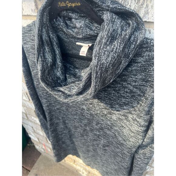 Merona Grey & Black Cowl Neck Long Sleeve Top Woman’s Size Large - Picture 4 of 11